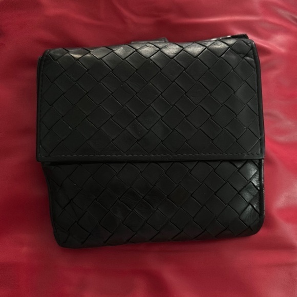 Bottega Veneta Other - EUC Bottega Veneta Wallet